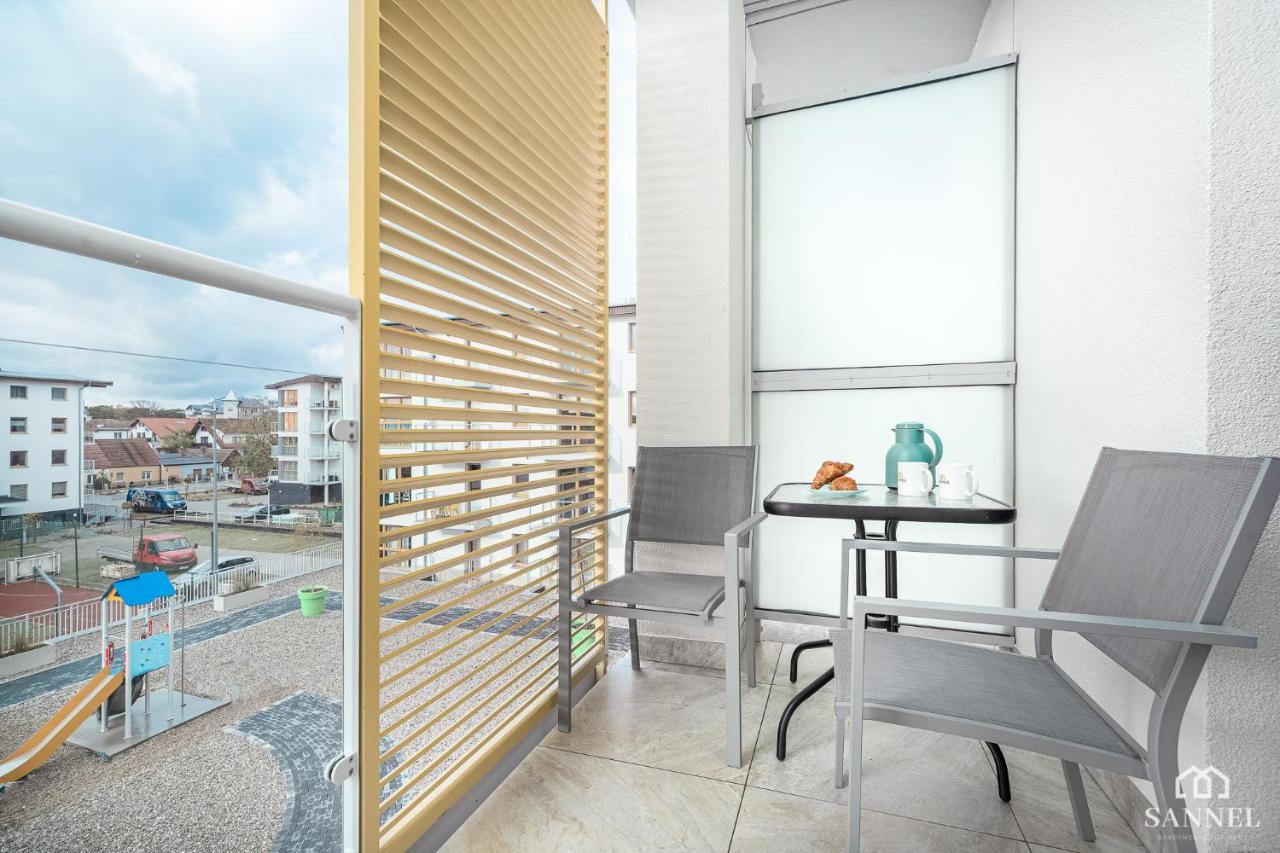 Apartament Lazure Przy Lesie-Sloneczne Tarasy Dziwnowek-Sannel Apartments For Rent Esterno foto